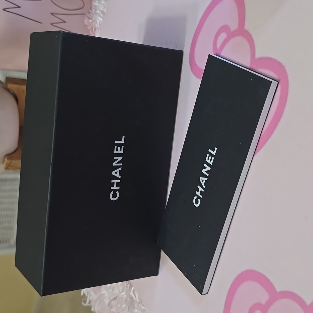 Chanel Box